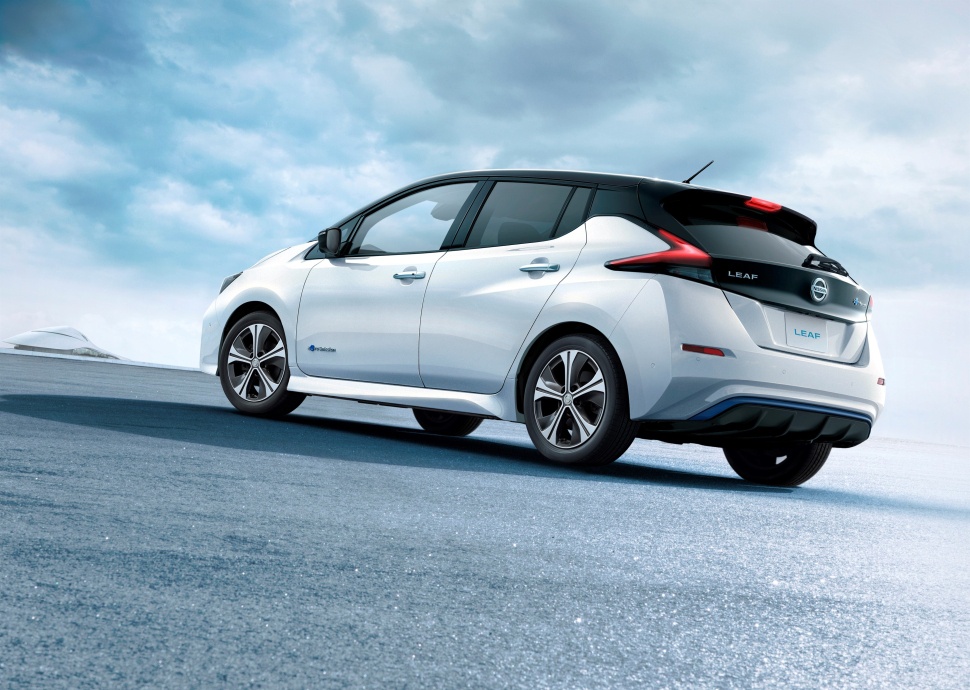 Nissan Leaf technical specifications and fuel economy